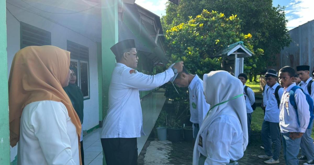 Kasi Pendis Kemenag Pulau Morotai Resmi Buka Rangkaian Ujian Akhir Jenjang MA Tahun 2026