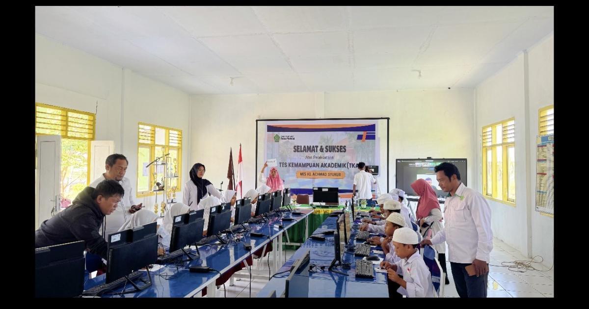 Staf Pendis Pantau TKA dan UM  